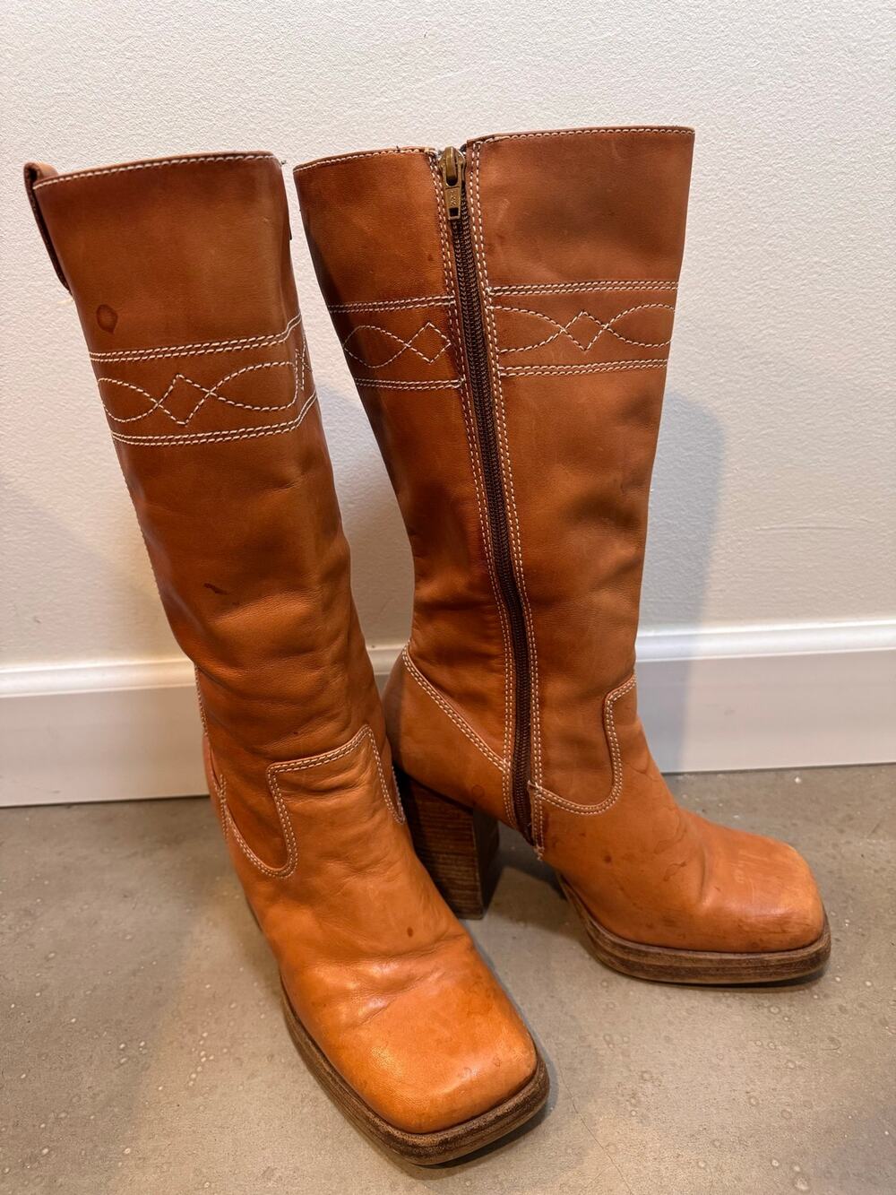Riverstone Vintage Campus Chunky Platform Tall Boots, Tan Sz 9